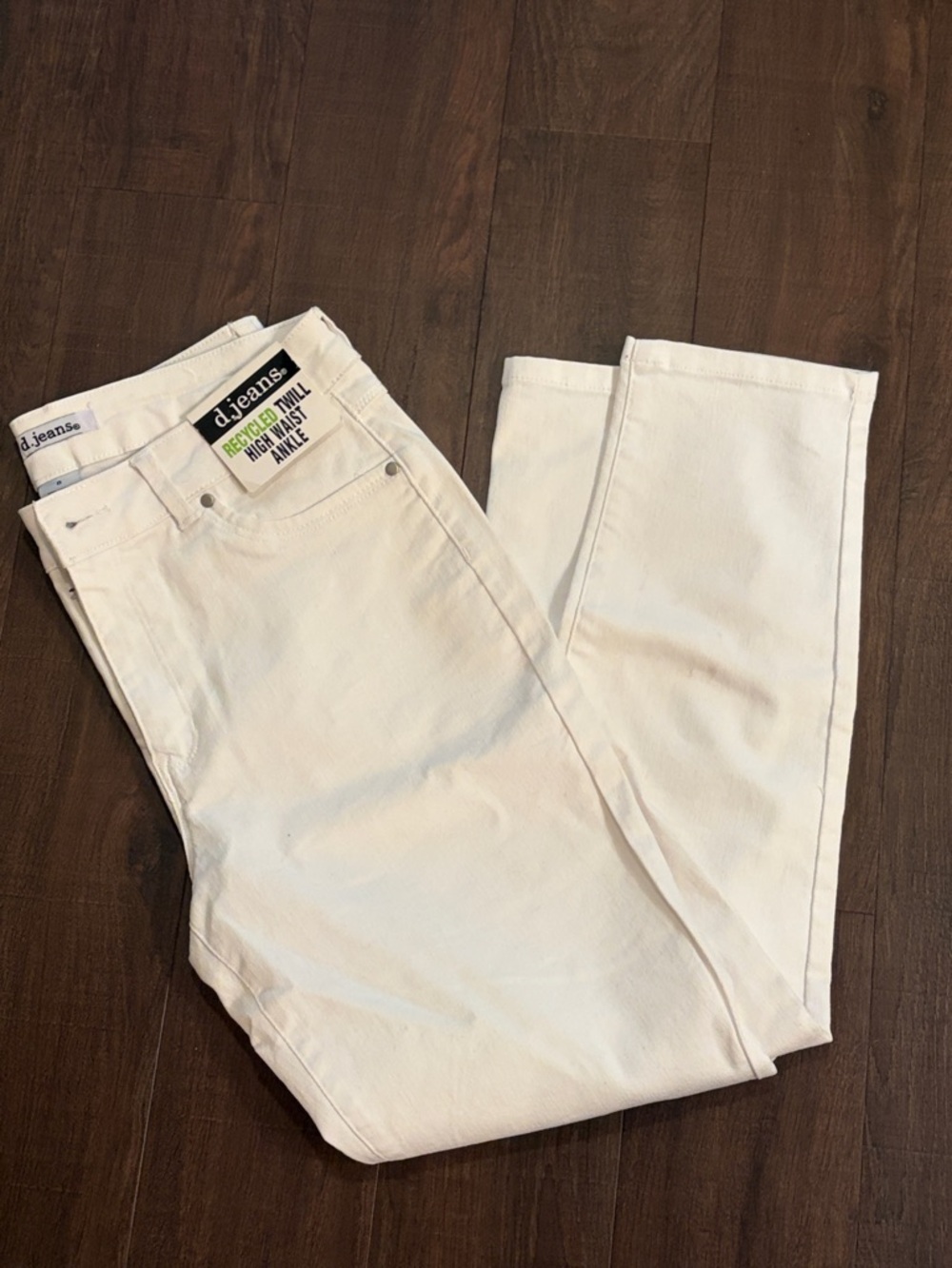 d. jeans White High Waist Ankle Straight Leg Jeans